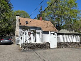 120 Chestnut St in Willimantic, CT - Building Photo