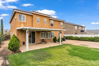 16687 Hastings Pl in Victorville, CA - Building Photo - Building Photo