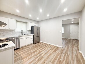 1828 Bairsford Dr in Columbus, OH - Building Photo - Building Photo