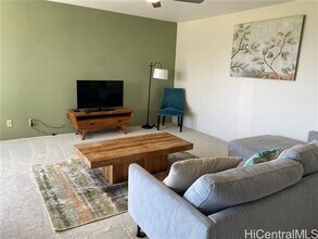 2600 Pualani Way in Honolulu, HI - Foto de edificio - Building Photo