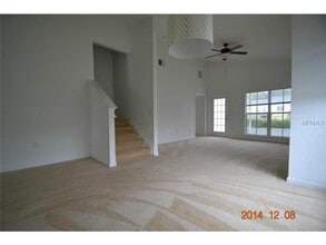 8112 Bally Money Rd in Tampa, FL - Building Photo - Building Photo