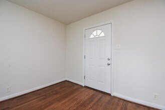 1922 Pech Rd in Houston, TX - Building Photo - Building Photo