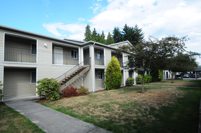 4615 100th St NE in Marysville, WA - Foto de edificio - Building Photo