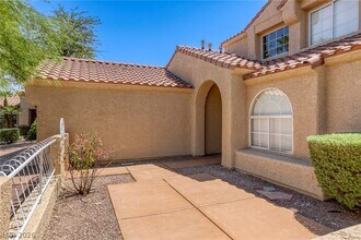 5309 Yellow Sage Cir in Las Vegas, NV - Building Photo - Building Photo