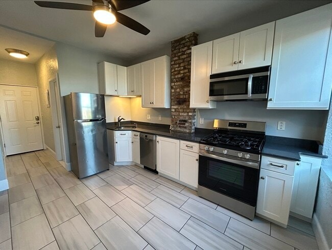 34 Shelby St in Boston, MA - Building Photo - Building Photo