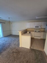 3620 Rock Meadow Cir in High Point, NC - Building Photo - Building Photo