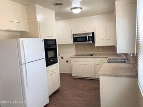 5207 39th St in Lubbock, TX - Building Photo - Building Photo