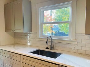 3304 NE 73rd Ave in Portland, OR - Building Photo - Building Photo