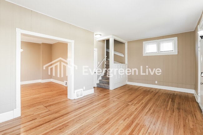 4215 Grant St in Omaha, NE - Building Photo - Building Photo