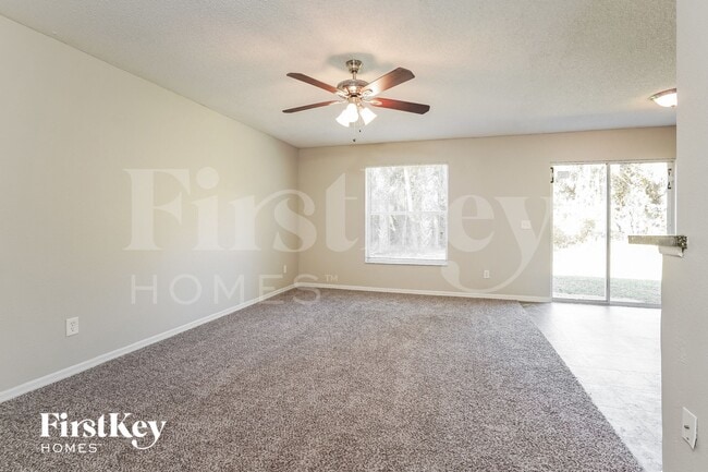 360 Clay St in La Belle, FL - Foto de edificio - Building Photo