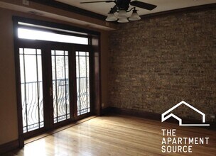 3517 W Argyle St, Unit 3 in Chicago, IL - Foto de edificio - Building Photo