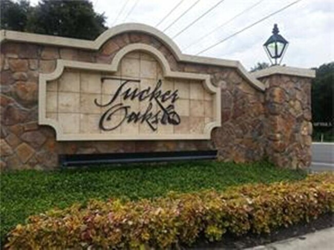 property at 1532 Broken Oak Dr