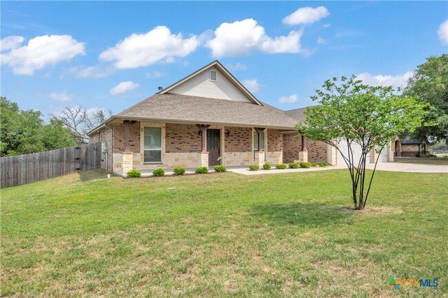 1040 Vista Dr in Salado, TX - Building Photo - Building Photo