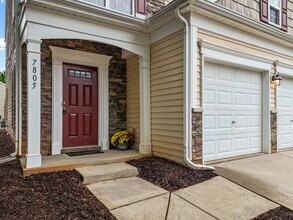 7805 Jeffrey Alan Ct in Raleigh, NC - Building Photo - Building Photo