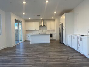 3464 Hampton Dr in Folsom, CA - Building Photo - Building Photo