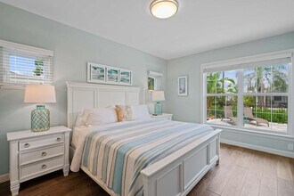 551 91st Ave N in Naples, FL - Building Photo - Building Photo