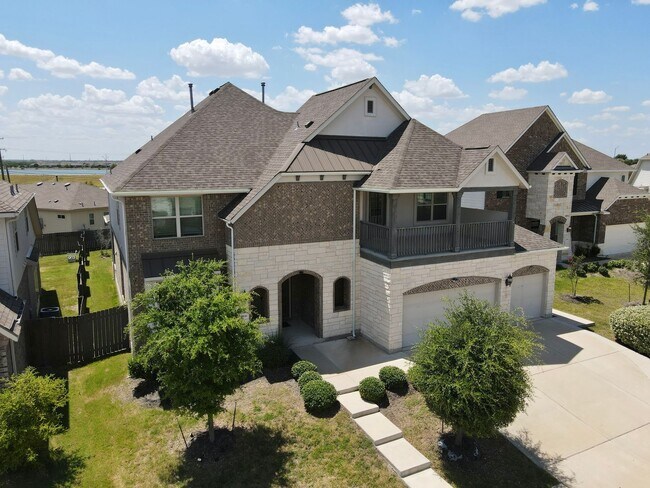 property at 18116 Leccion Dr