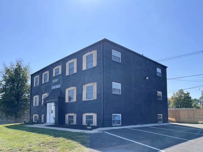 FarmStead in Frankfort, KY - Building Photo - Building Photo