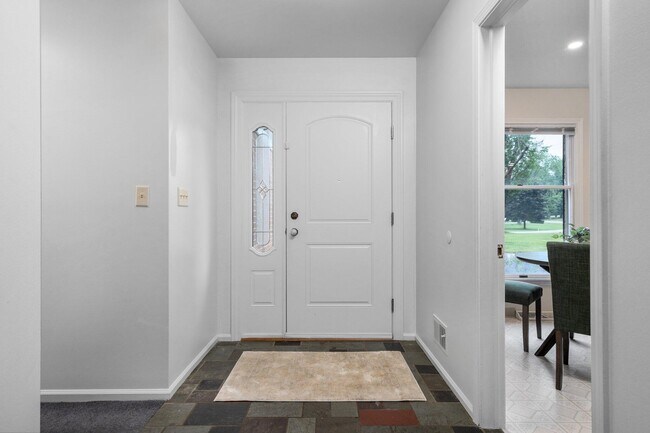 3673 Pheasant Dr in Ann Arbor, MI - Building Photo - Building Photo