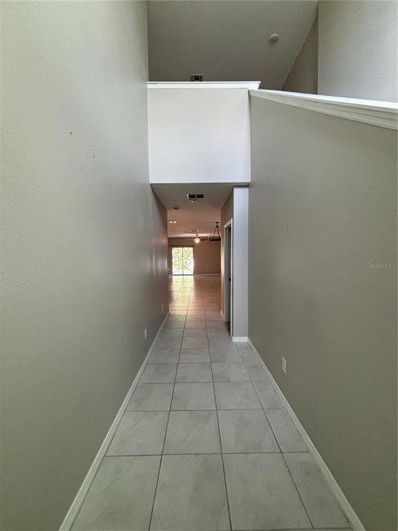 572 Argyll Dr in Spring Hill, FL - Building Photo - Building Photo