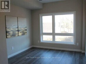 720 Grey St in Brantford, ON - Building Photo - Building Photo