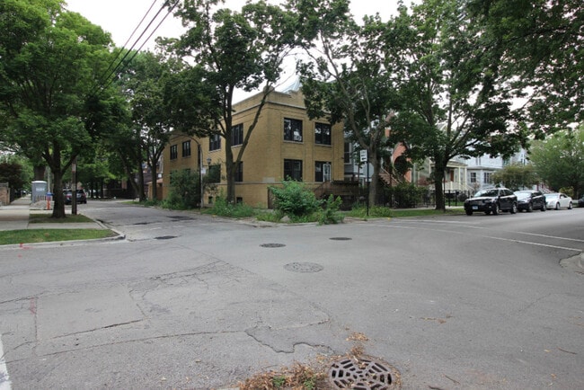 property at 3056 N Honore St
