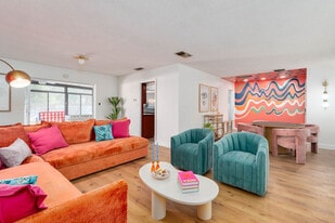 1899 Oak Park Dr S, Unit SI ID1524599P in Clearwater, FL - Building Photo