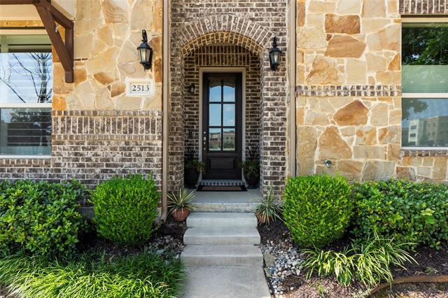 2513 Gramercy Park Dr in Flower Mound, TX - Building Photo