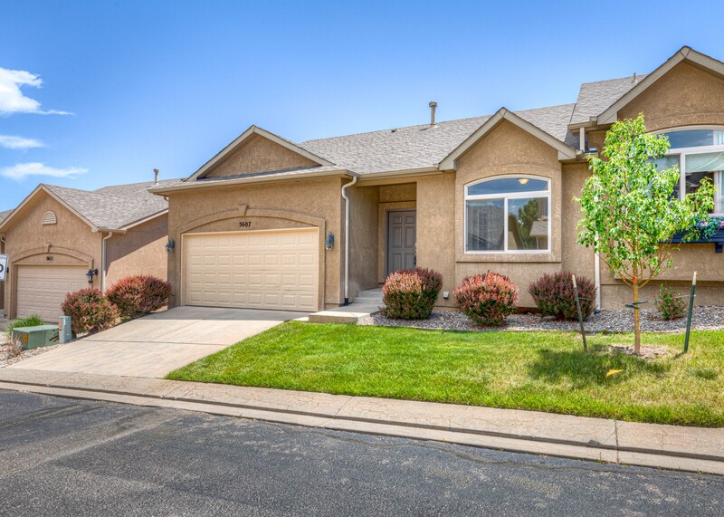 5607 University Village View in Colorado Springs, CO - Building Photo