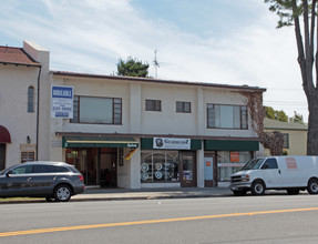 2218-2222 Torrance Blvd in Torrance, CA - Foto de edificio - Building Photo