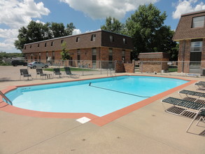 Plaza West Apartments in Manhattan, KS - Building Photo - Building Photo