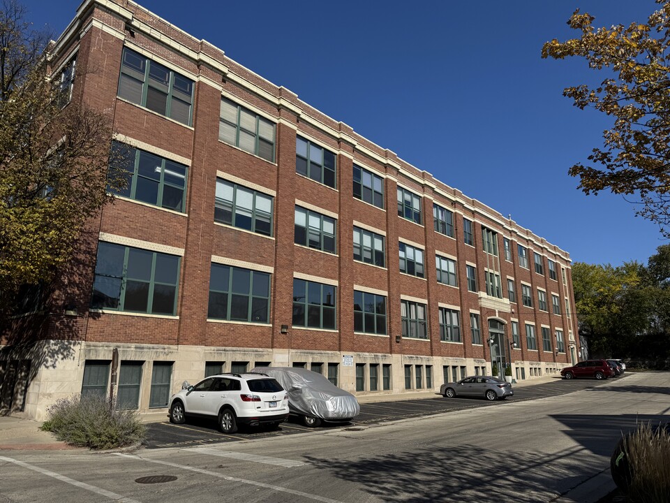 601 Linden Pl in Evanston, IL - Foto de edificio