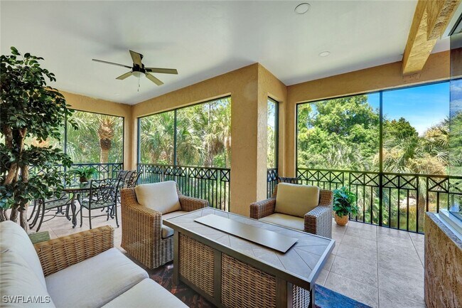 property at 2609 Estrella Dr