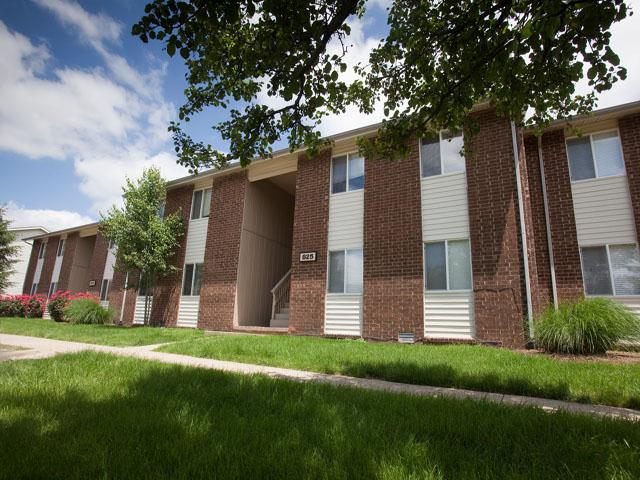 North Woods Apartments in Indianapolis, IN - Foto de edificio - Building Photo