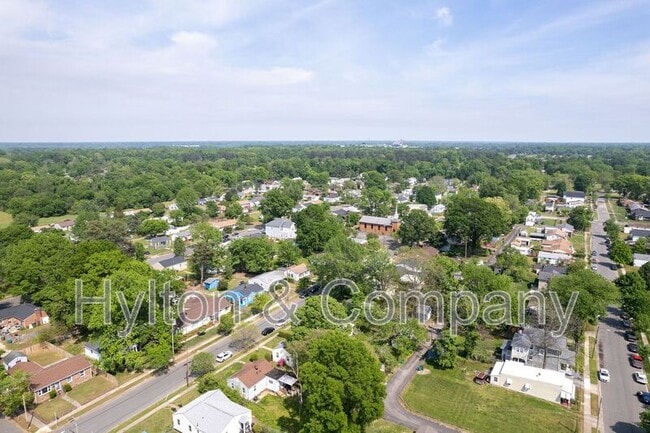 817 Cheatwood Ave in Richmond, VA - Building Photo - Building Photo
