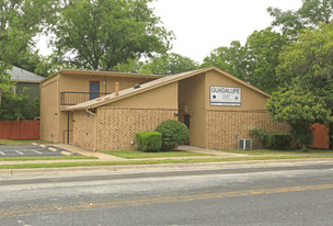 6607 Guadalupe St. Apartments