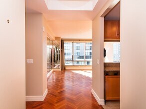 2 Avery St, Unit 17C in Boston, MA - Building Photo - Building Photo