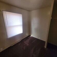 1706 N Somerset Ave in Indianapolis, IN - Foto de edificio - Building Photo