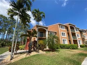 1240 Wildwood Lakes Blvd-Unit -201 in Naples, FL - Building Photo - Building Photo