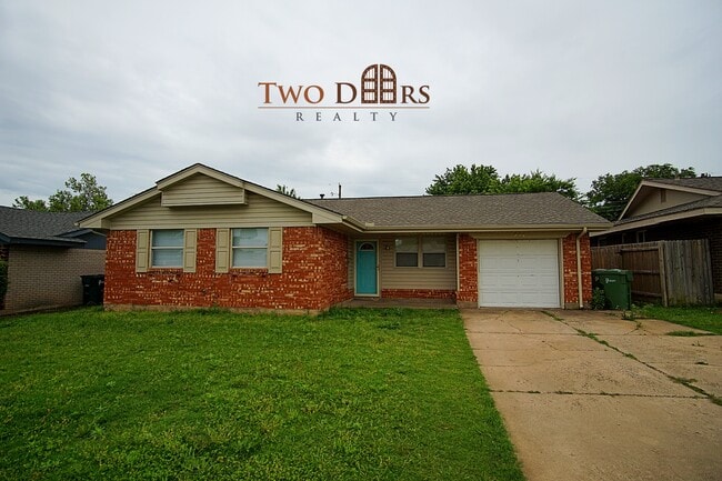 property at 224 E Cherry Ave