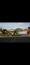 1857 Crestwood Cir in Stockton, CA - Building Photo - Building Photo