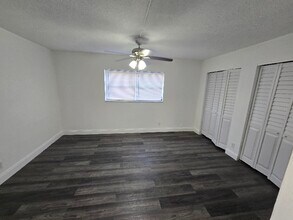 248 SE 9th Ave in Deerfield Beach, FL - Building Photo - Building Photo