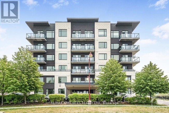 property at 310-310 Centrum Blvd
