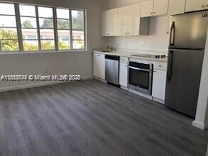 810 7th St in Miami Beach, FL - Building Photo - Building Photo