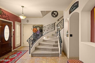 6032 Valle Espanola Ln in El Paso, TX - Building Photo - Building Photo