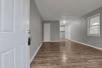 4691 Janis Dr in Columbus, OH - Building Photo - Building Photo