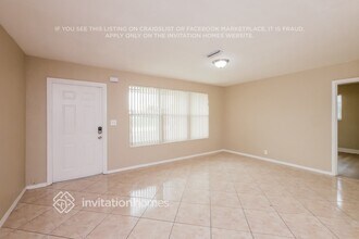 1141 N 66 Terrace, Unit 411 in Hollywood, FL - Building Photo - Building Photo