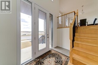 67 Sun Vly Ave in Wasaga Beach, ON - Building Photo - Building Photo