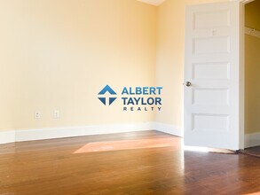 19 Parker Hill Ave, Unit 1 in Boston, MA - Foto de edificio - Building Photo