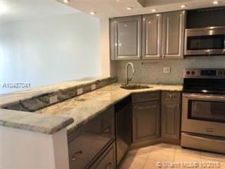 243 Bay Colony Dr N in North Palm Beach, FL - Building Photo - Building Photo